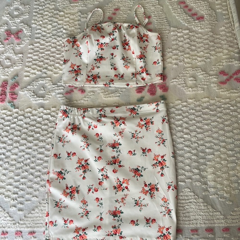 Floral Mini Skirt Set